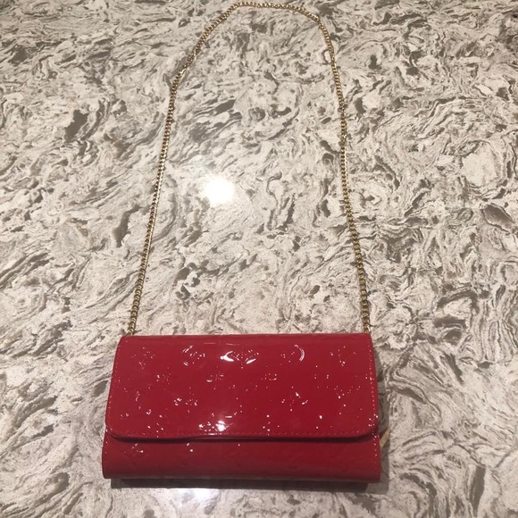 Price dictates. Beautiful piece. - Picture 6 of 6